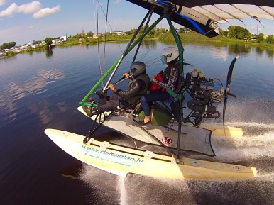 Lidojums ar deltaplānu no ūdens + FOTO UN VIDEO (1 pers., 10min, Rīga)