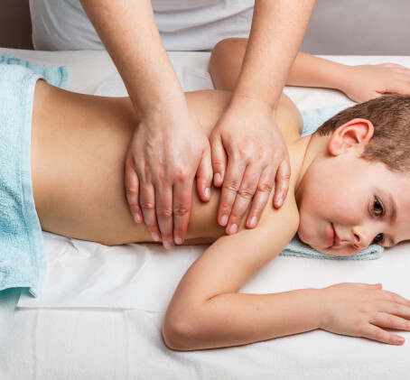 Нежный БИО-энергетический массаж для младенцев и детей