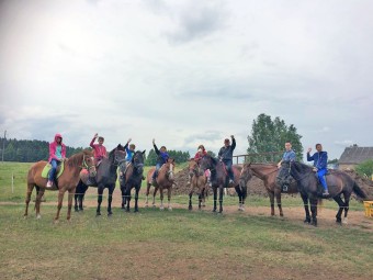 Катание на лошадях вместе с друзьями Кекавский край #5