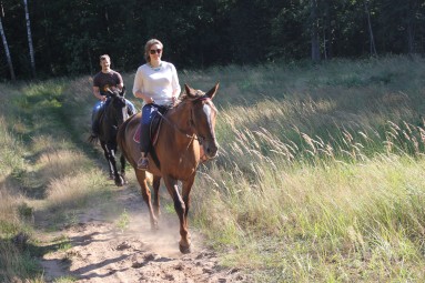 Романтическая прогулка на лошадях для двоих + фотосессия Кекавский край #7
