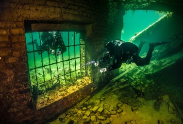 Ныряние в подводных развалинах тюрьмы Igaunija, Rummu #1