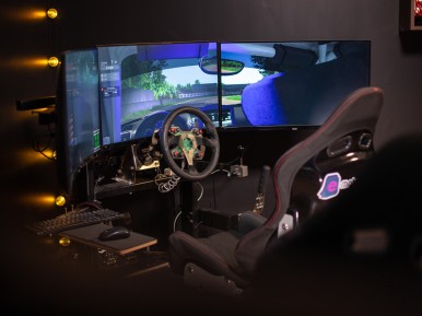 Dāvanu karte Sim Racing Club autosimulatoru apmeklējumam