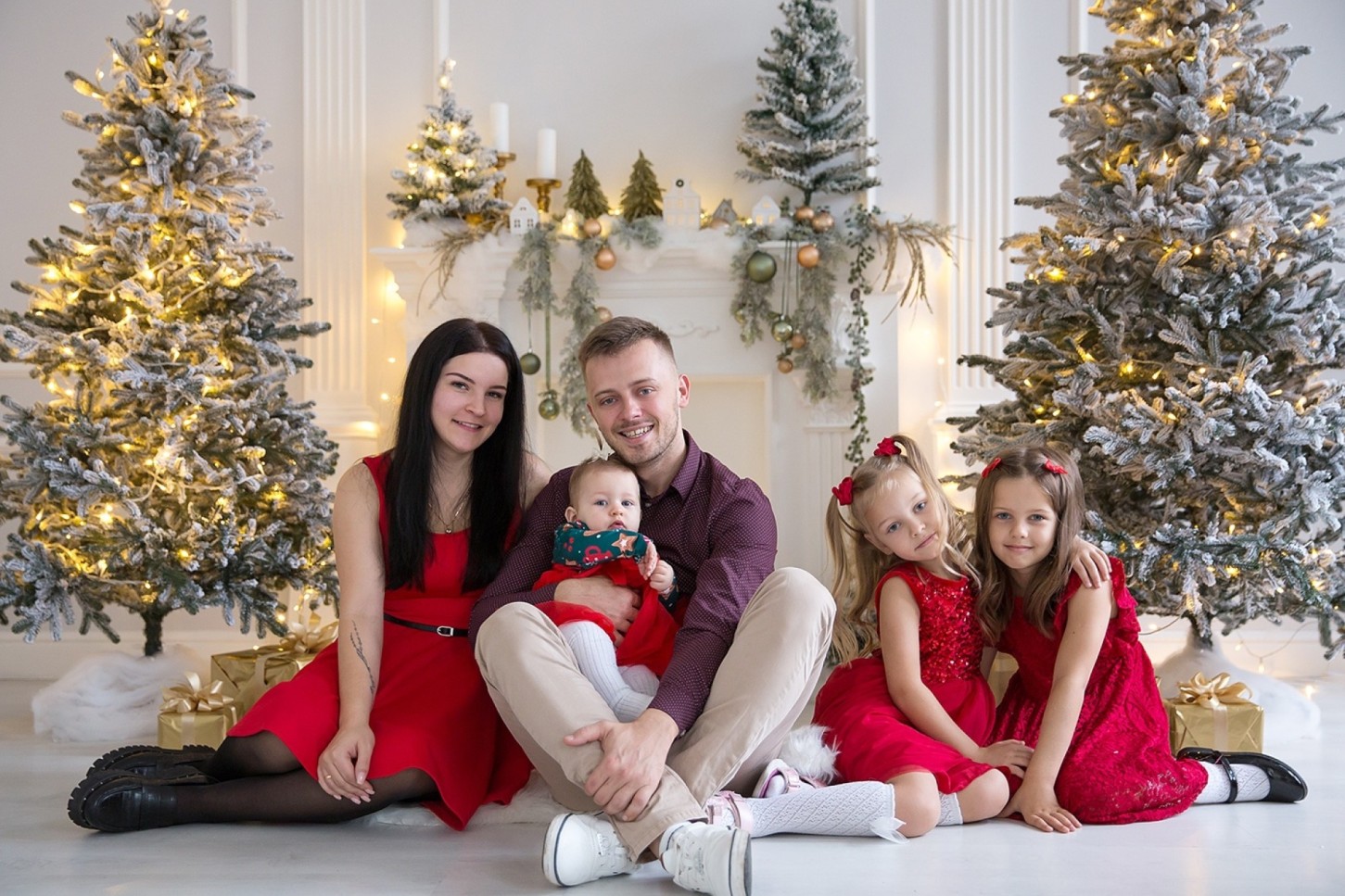 Ziemassvētku fotosesija Rīgā – 30 min. svētku noskaņā