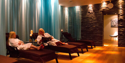 Nakšņošana diviem