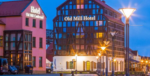 Nakšņošana diviem Klaipēdā viesnīcā