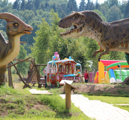 День с динозаврами в литовском «Парке динозавров» (4 перс., Вильнюс)