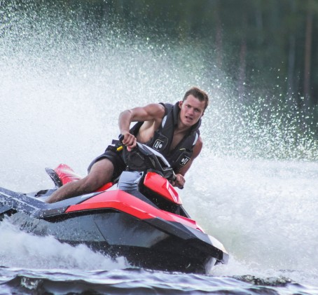 Viļņu piedzīvojums ar ūdens motociklu – 10 min., 1-2 pers.