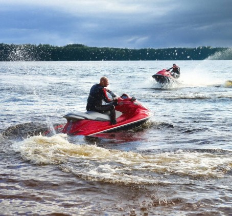Viļņu piedzīvojums ar ūdens motociklu – 50 min., 1-2 pers.