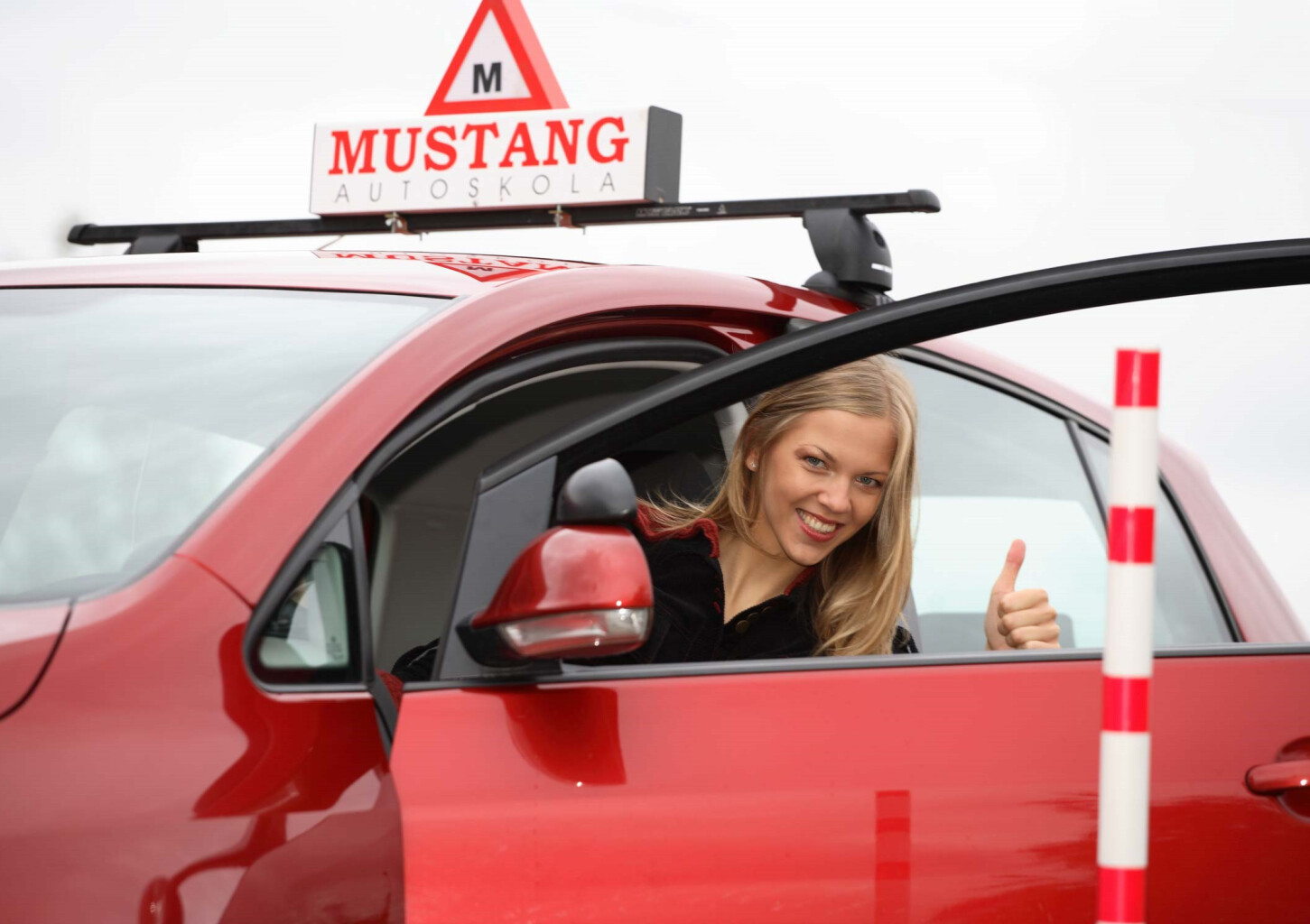 Mehāniskās pārnesumkārbas B kategorijas auto apmācības kurss