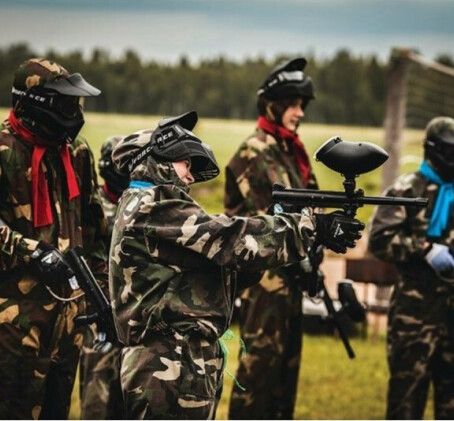 Peintbola spēle draugu lokā no ’’Atpūta Ludzā’’ (10 pers.)