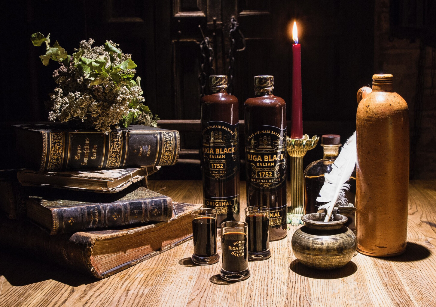 Дегустация Рижского черного бальзама и приготовление коктейля