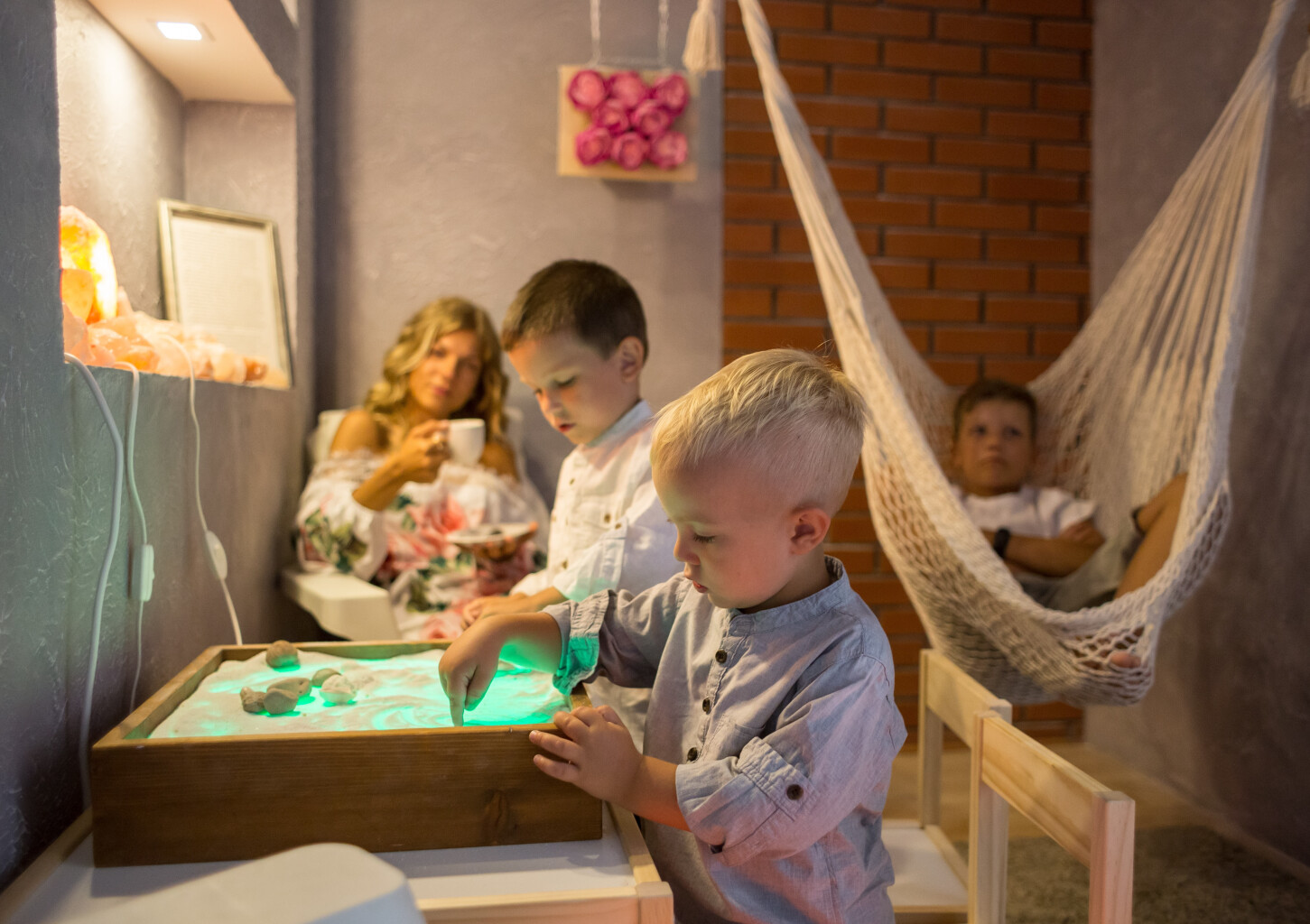 Sāls istabas apmeklējums visai ģimenei