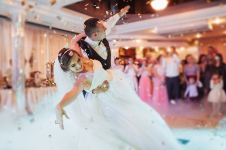 4 индивидуальных занятия свадебным танцем + вводное занятие