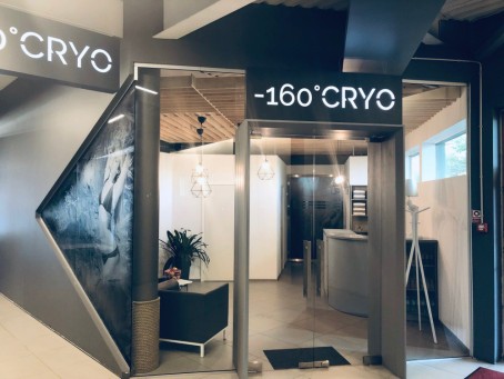 Процедура для лица “-160° Cryo”  с криомассажем “Cryofacial”