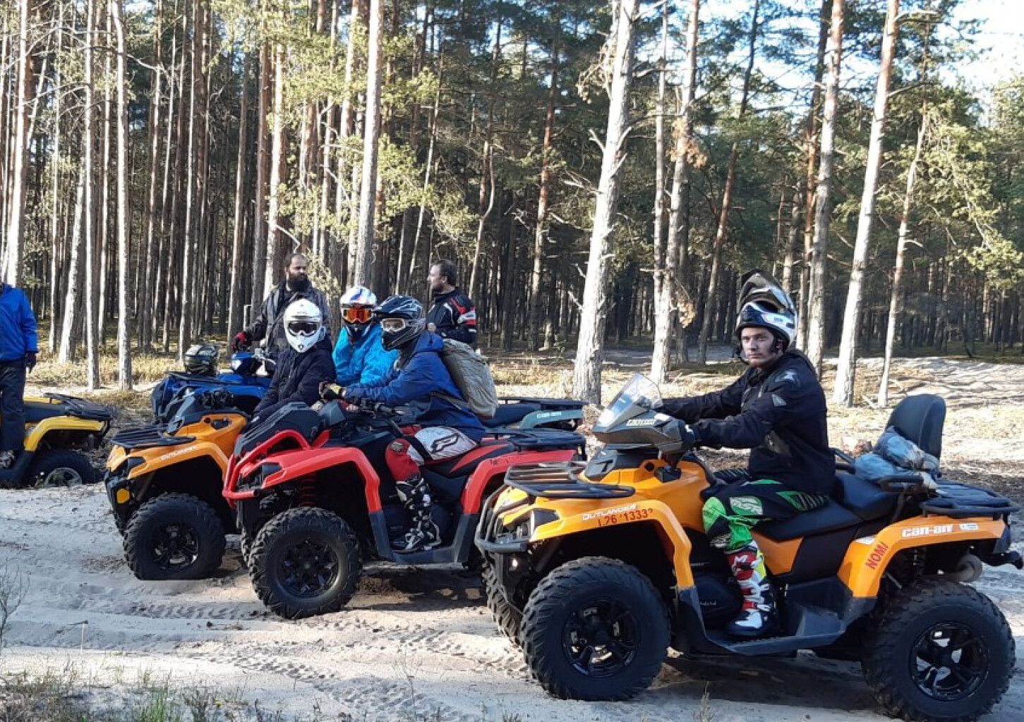 Ekskursijas brauciens ar kvadracikliem (3-6 pers., 3h)