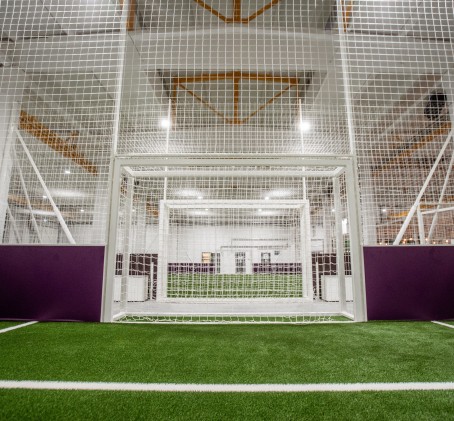 Izklaide ’’Lidl Arena’’ futbola laukumā