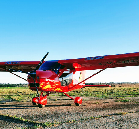 Iejūties pilota lomā – vadi lidmašīnu AEROPRAKT-32