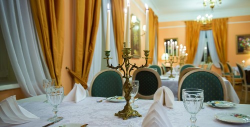 Elegantas brīvdienas diviem Mārcienas muižā