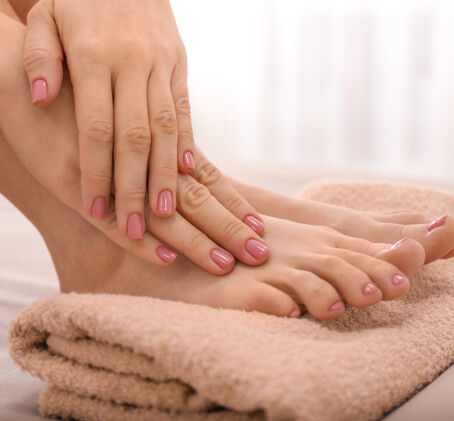 Массаж стоп, ног | Dāvanu Serviss