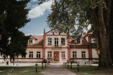 Relaksējošas brīvdienas Mārcienas Muižā ar SPA apmeklējumu diviem