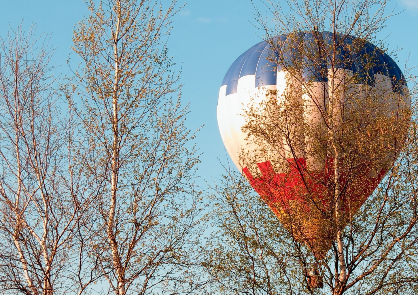 Lidojums ar gaisa balonu Siguldā (2pers., darba dienās)