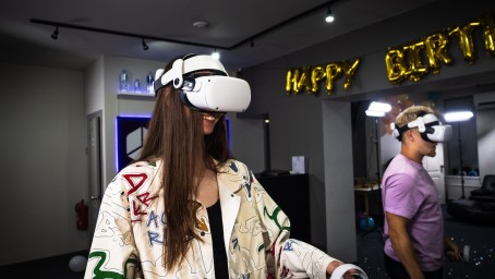 Развлечение в виртуальной реальности «VR Room» (2 перс., 1.5ч)