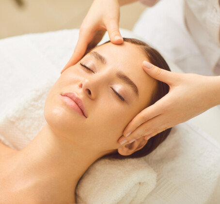 Dermobrāzija + RF liftings sejai no ’’Floriena Luxury SPA’’