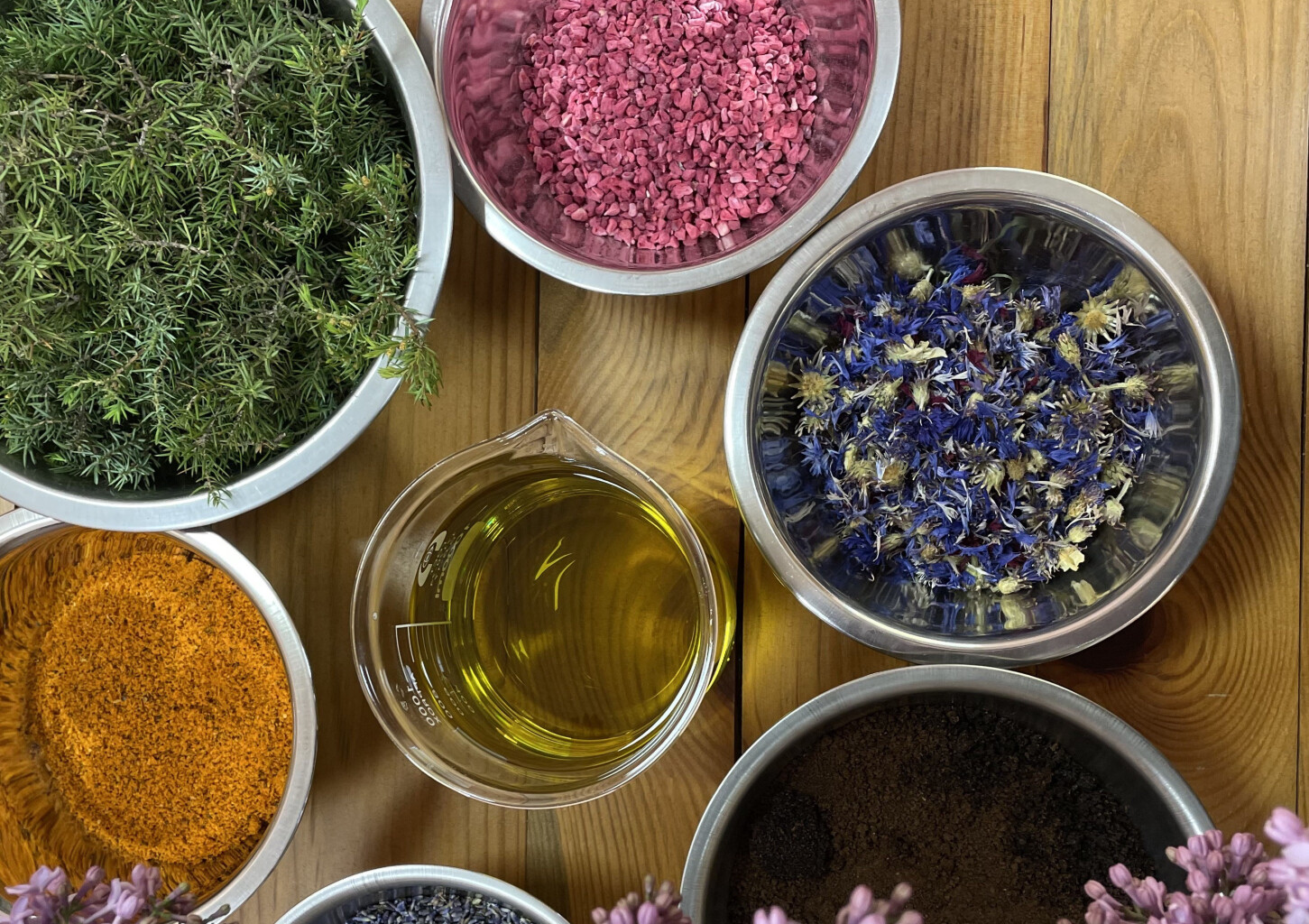 Dabīgās kosmētikas izgatavošanas meistarklase kompānijai