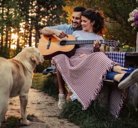 Ģitārspēles kursi Guitar Place skolā (2 mēneši)