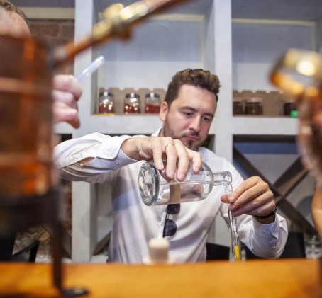Džina veidošanas meistarklase no Riga Gin Lab