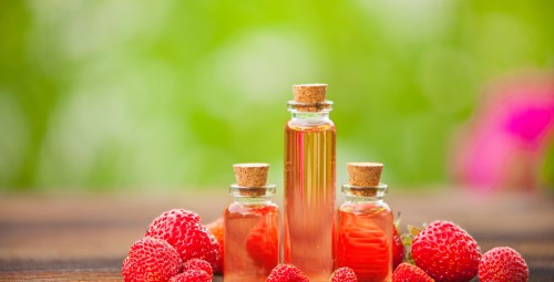 Антистрессовый массаж тела с аромамаслами клубники в салоне L SANTE