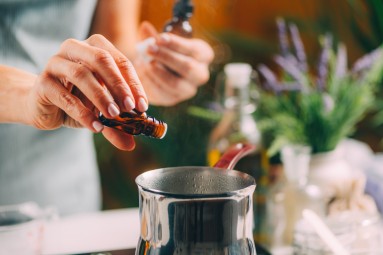 Radoša sveču darbnīca vienai personai Art&Wine Rīgā