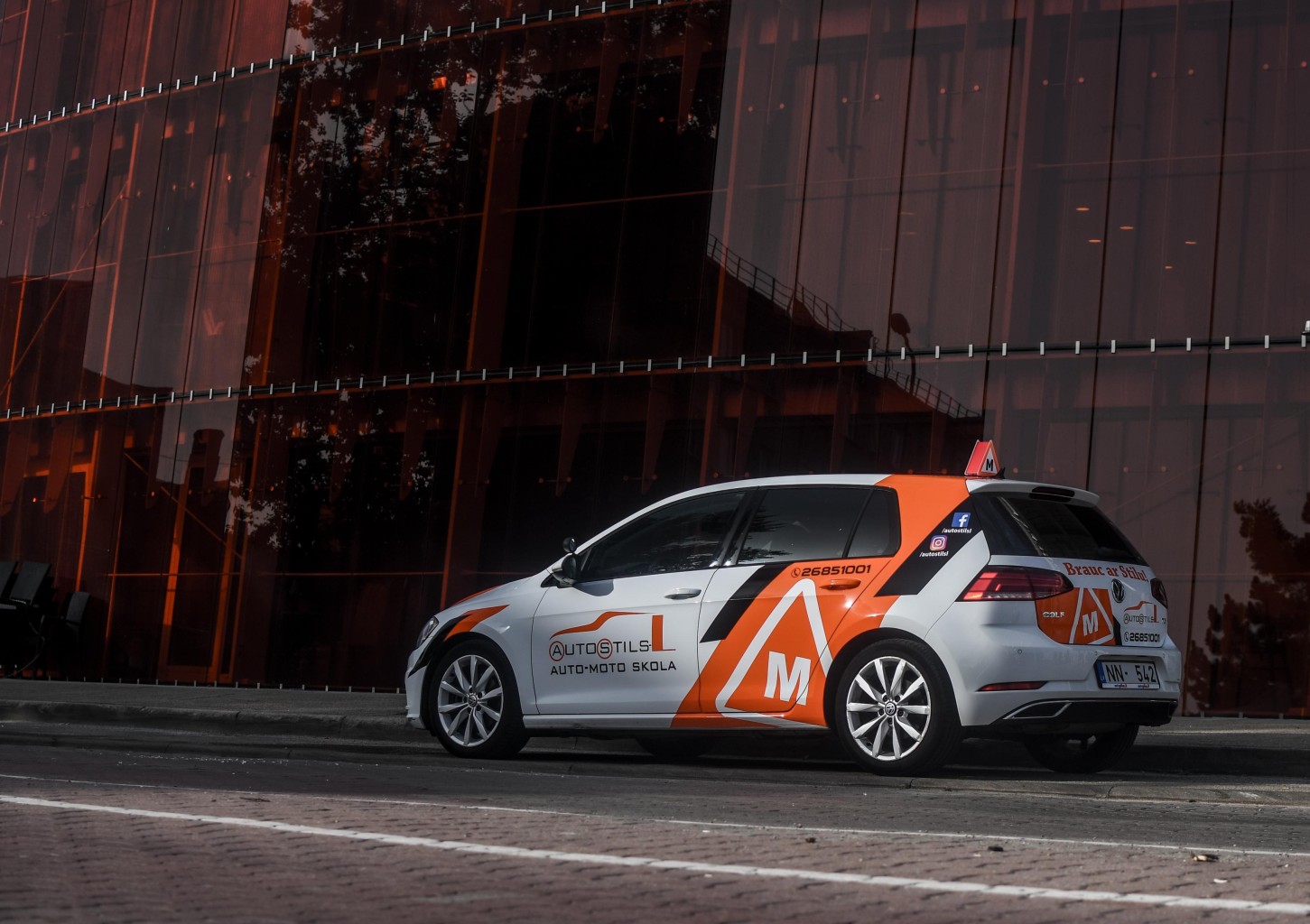 Auto un moto skolas AutoStils-L dāvanu karte