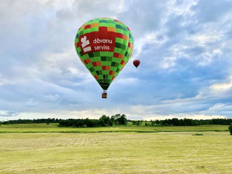 Особый полет на воздушном шаре в Латвии