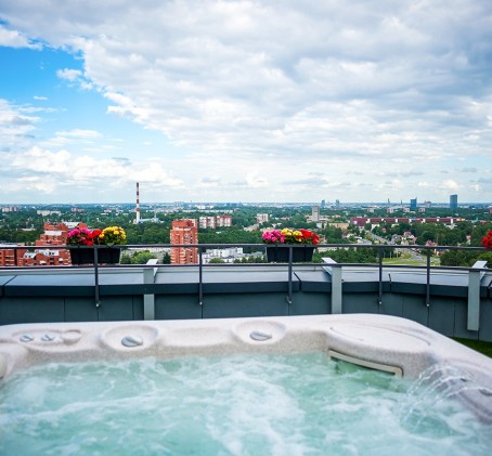 Dienas atpūta penthouse apartementos ar SPA (S.-Sv.)