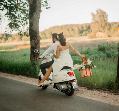 Izbrauciens ar motorolleri Vespa