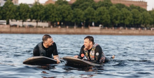 E-foil приключение по водам Риги – 30 мин. полет над водой