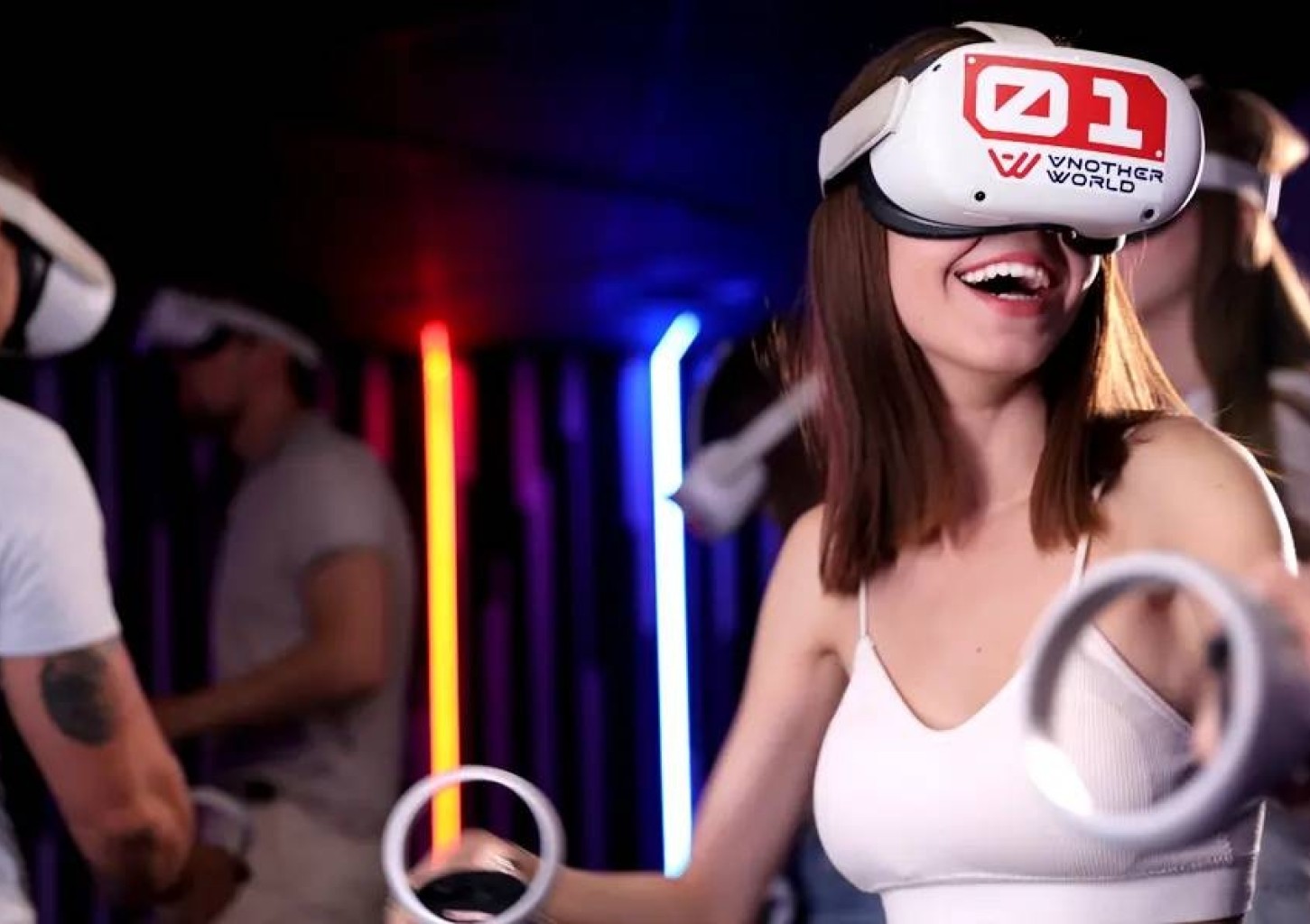 Виртуальная реальность в "Another World | VR Arēna Rīga" для двоих (выходной день)