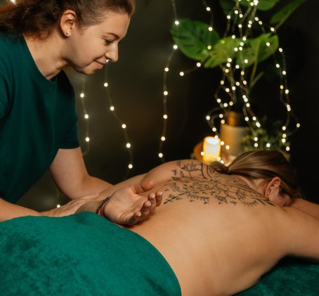 Массаж глубоких тканей тела в салоне "Old Riga SPA" (90 мин.)
