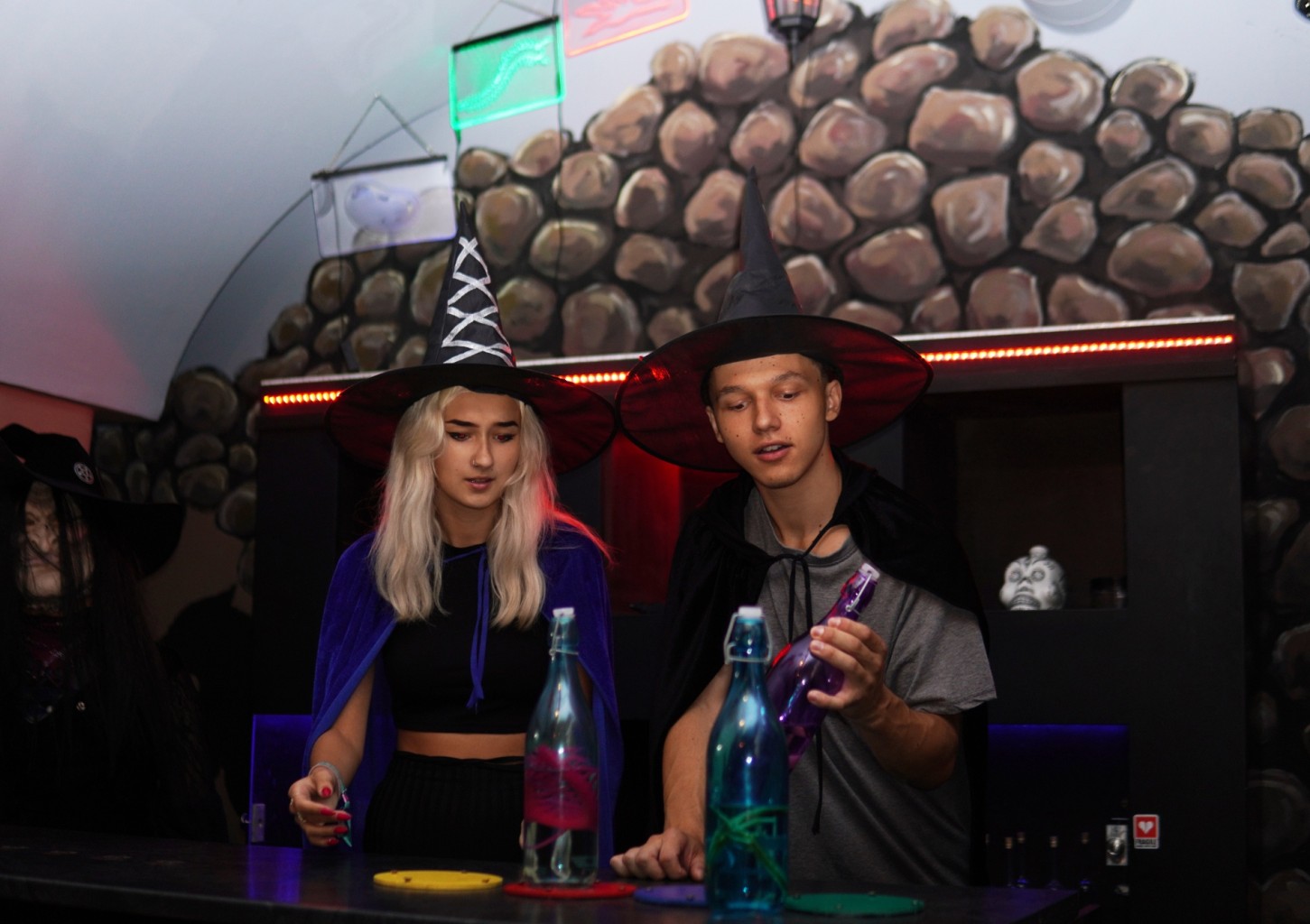 Квест "Охота на ведьм" и детская вечеринка