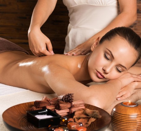 10 сеансов классического массажа спины в студии "Relax&SPA", Даугавпилс