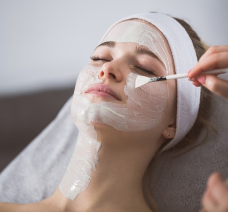 Лифтинг-массаж и очищение кожи лица от «Relax&SPA»