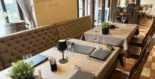 Picas un dzērieni diviem itāļu restorānā Da Roberta Rīgā