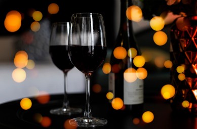 Vakariņas sveču gaismā Table 7 gastrobārā Vecrīgā 