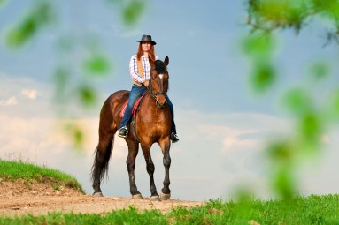 Romantisks pārgājiens ar zirgiem diviem Latgalē (8km) 