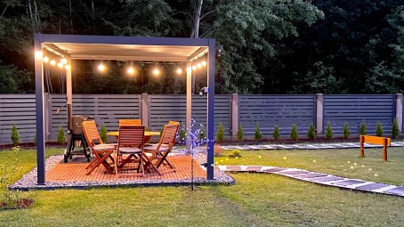 Dienas atpūta Pierīgā: malkas pirtiņa un kubls kompānijai