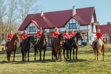 Подарочная карта конного двора KLAJUMI