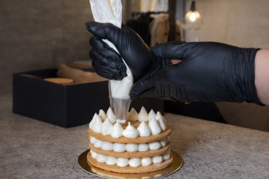 Table 7: konditorejas meistarklase vienai personai Vecrīgā