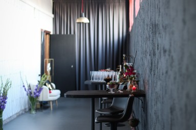 GoldenOne: deju nodarbība un stiepšanās 2 personām – Rīga