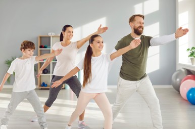 Семейный физио-стретчинг для здоровой спины – до 5 чел.